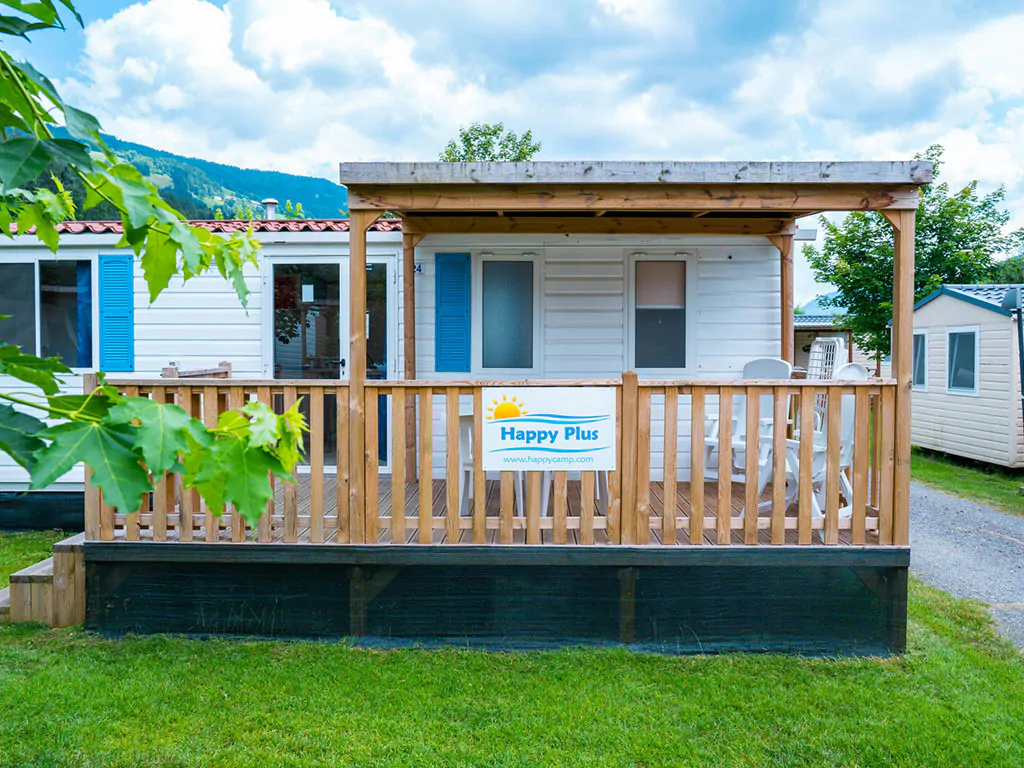 happy-plus-mobile-home-exterier-mobile-home