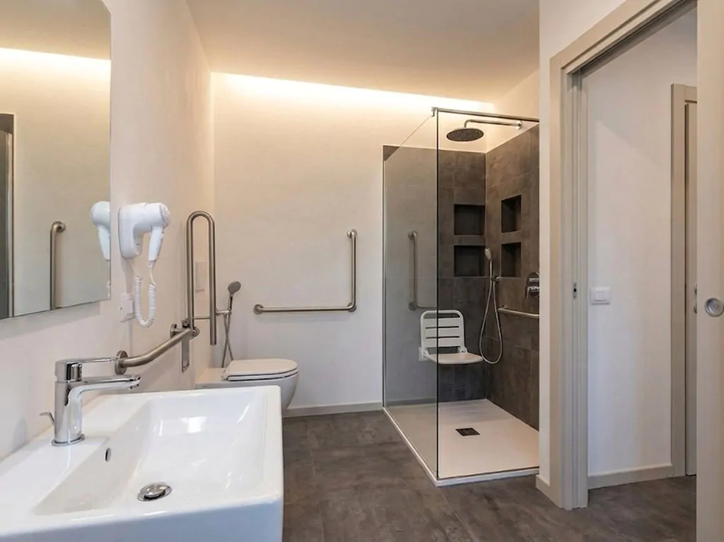 delta-open-air-resort-mobile-home-family-studio-interior-bathroom