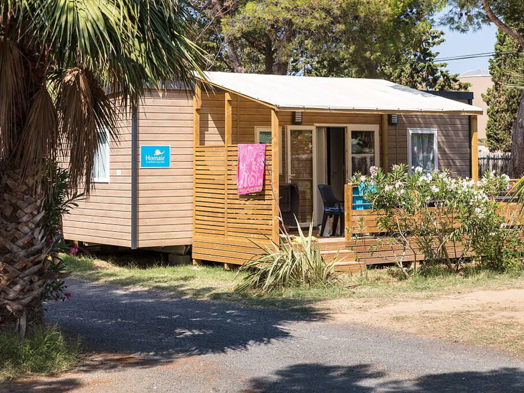 zaton-holiday-resort-mobilehome-premium-three-bedrooms-exterior-frontview